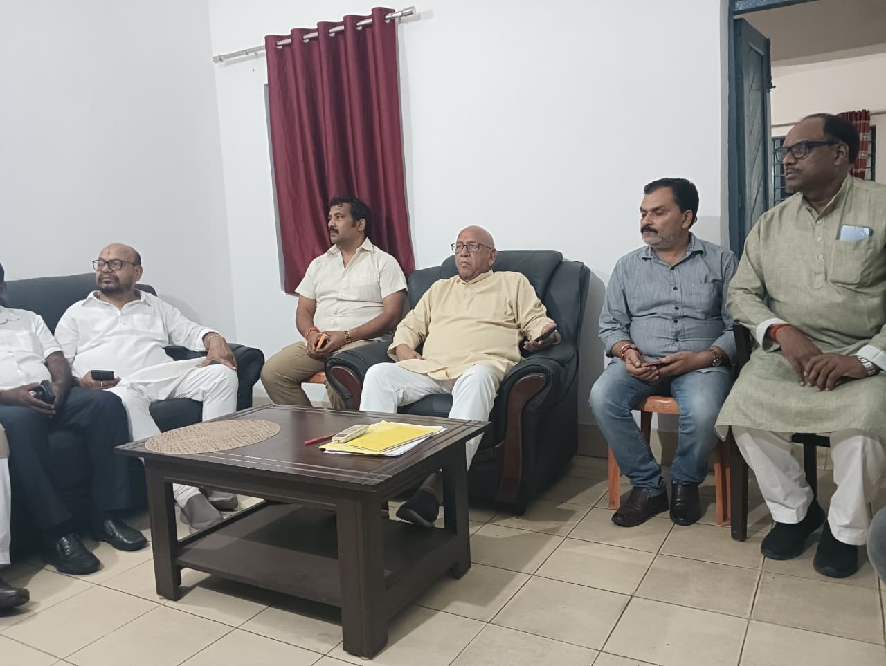 कानून व्यवस्था के विरोध में 2 जुलाई को मशाल जुलूस, 3 जुलाई को बंद का आह्वान